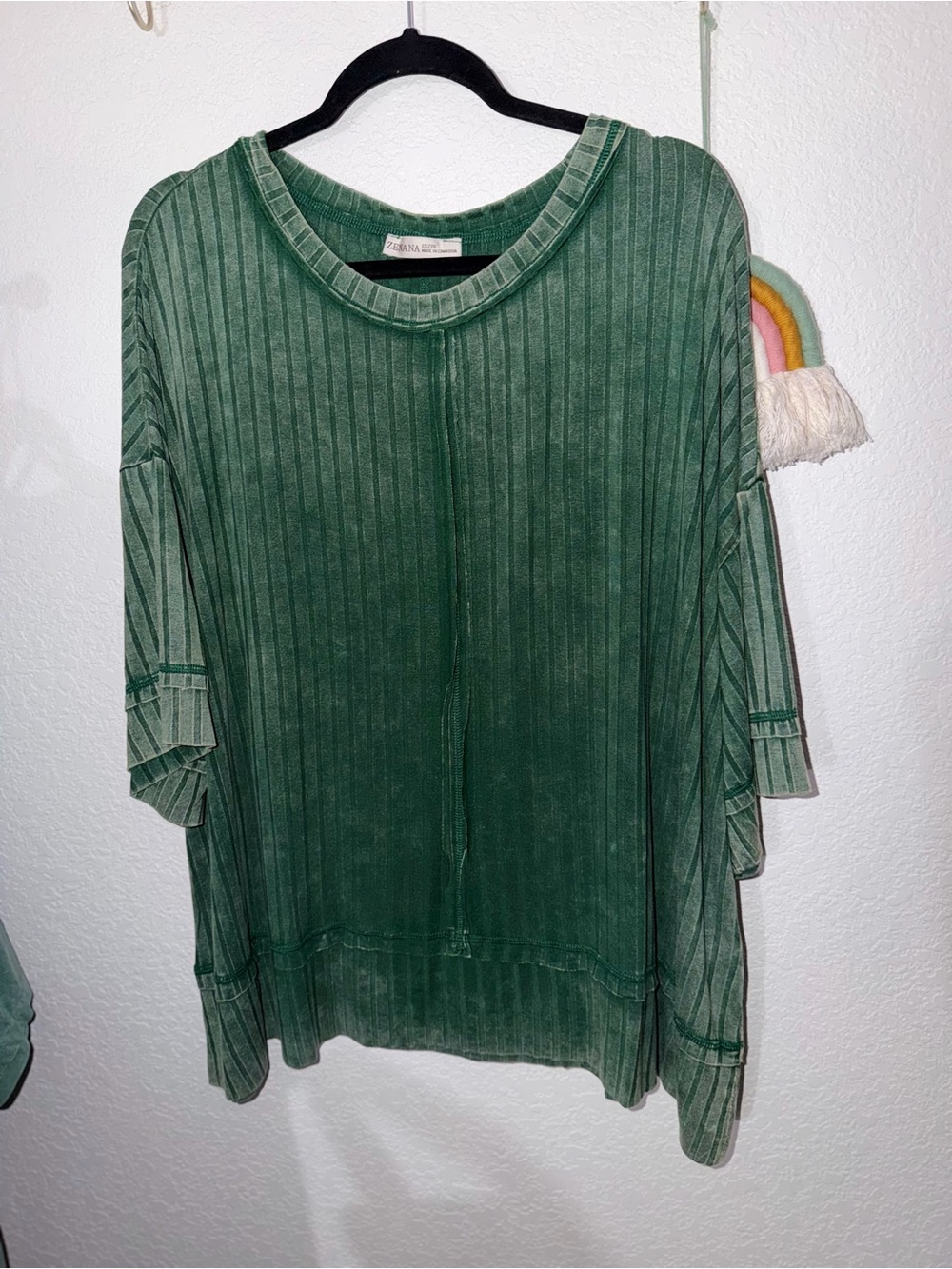 Zenana Outfitters Green Ribbed Short Sleeve Top
